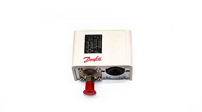 PRESSURE CONTROLLER DANFOSS 060-110166 KP1